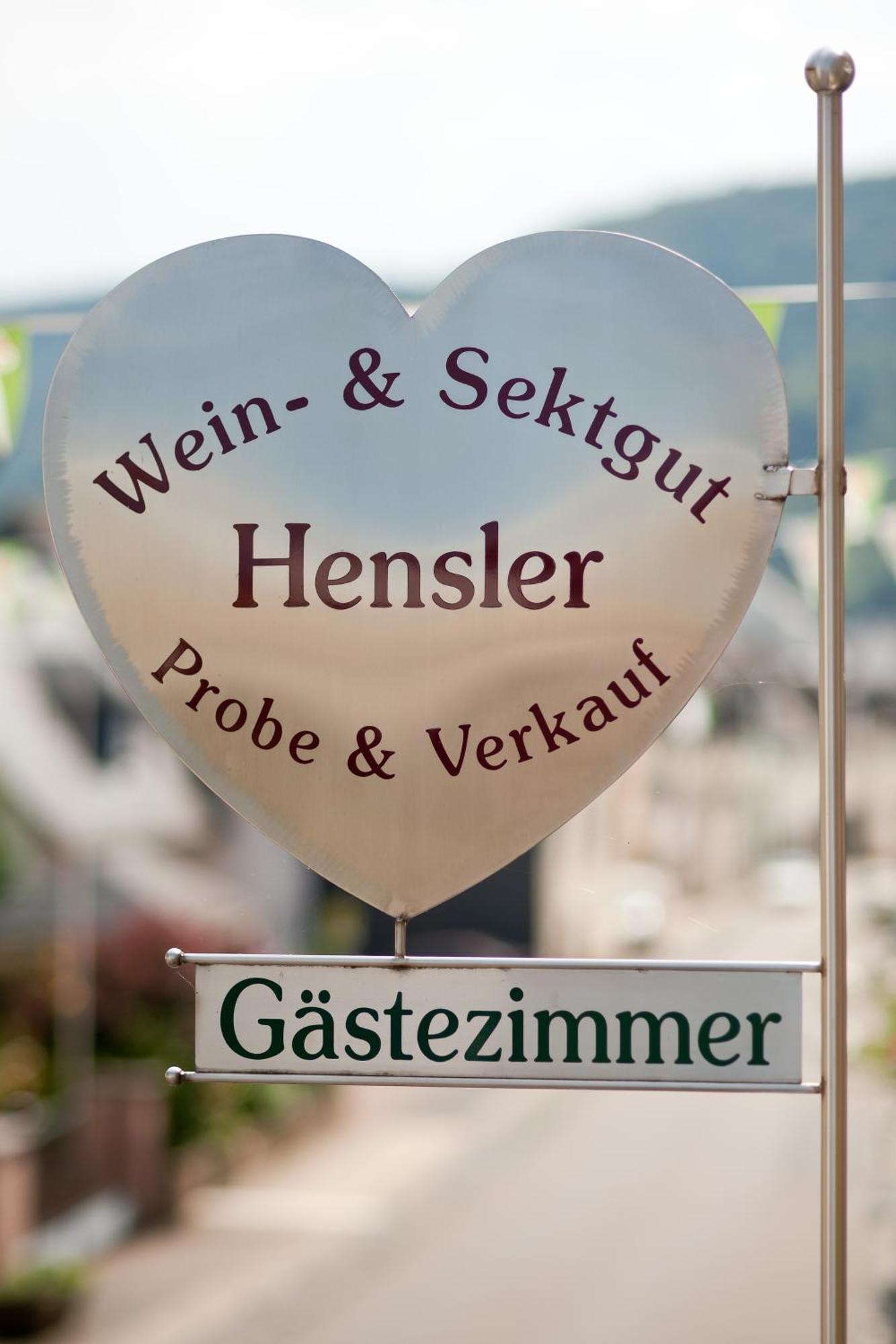 Wein- Und Sektgut Markus Hensler Briedel Luaran gambar
